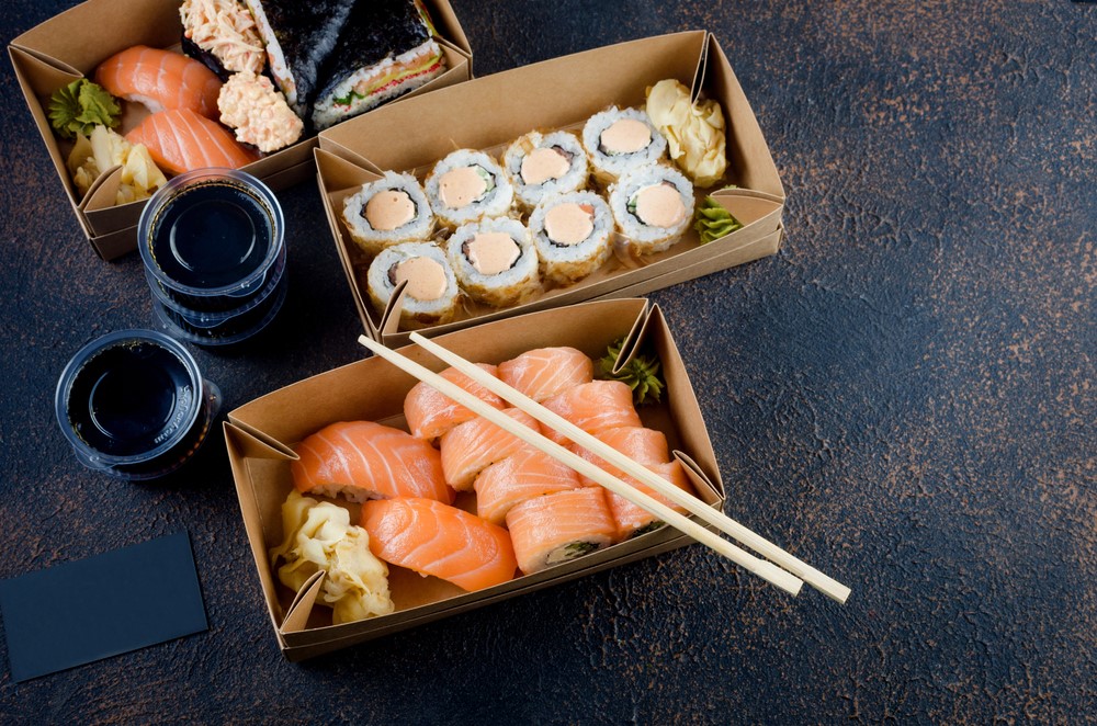 Eco-Friendly Food Packaging for Sushi 2